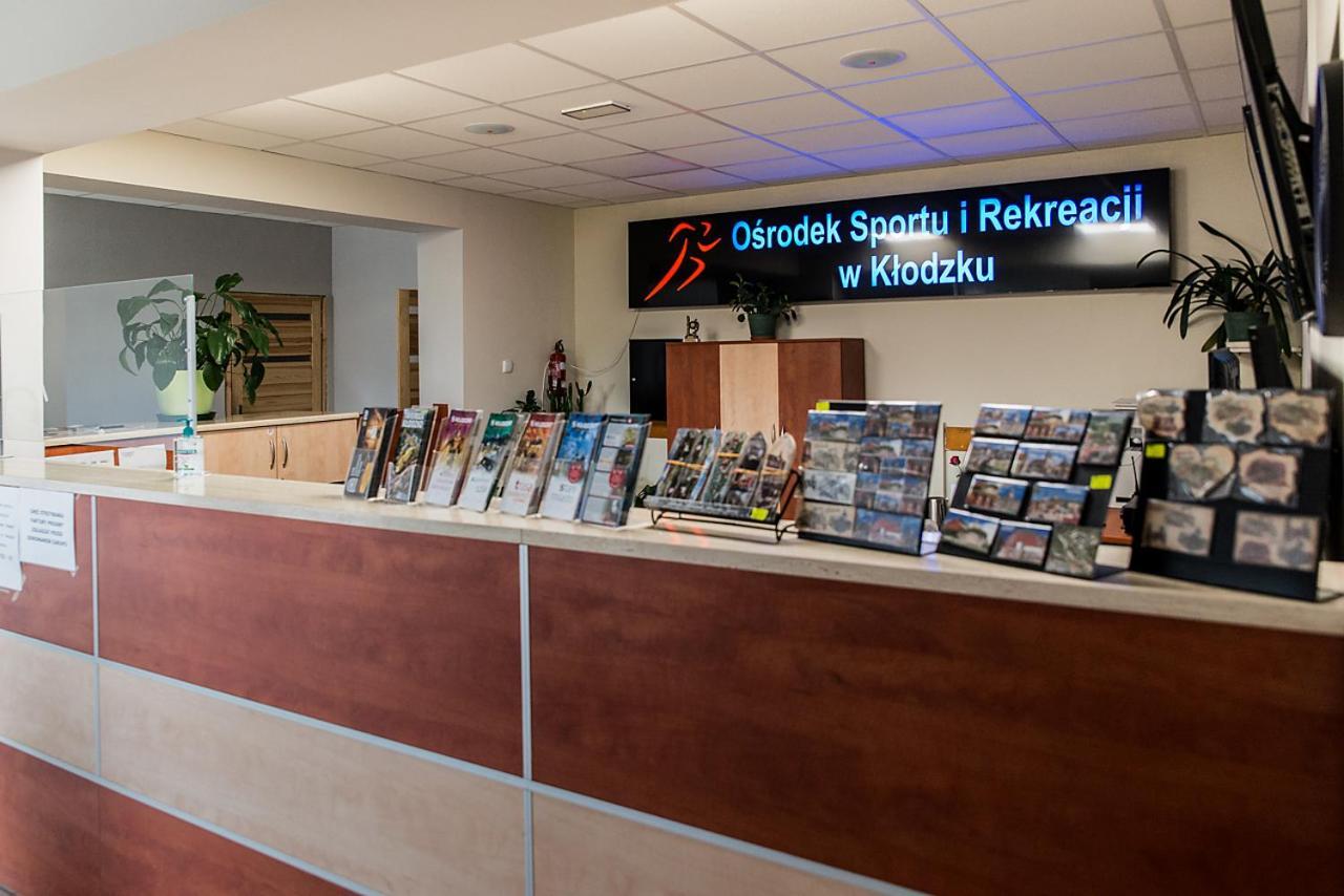 Hotel Dom Wycieczkowy "Na Stadionie" Kłodzko Exterior foto
